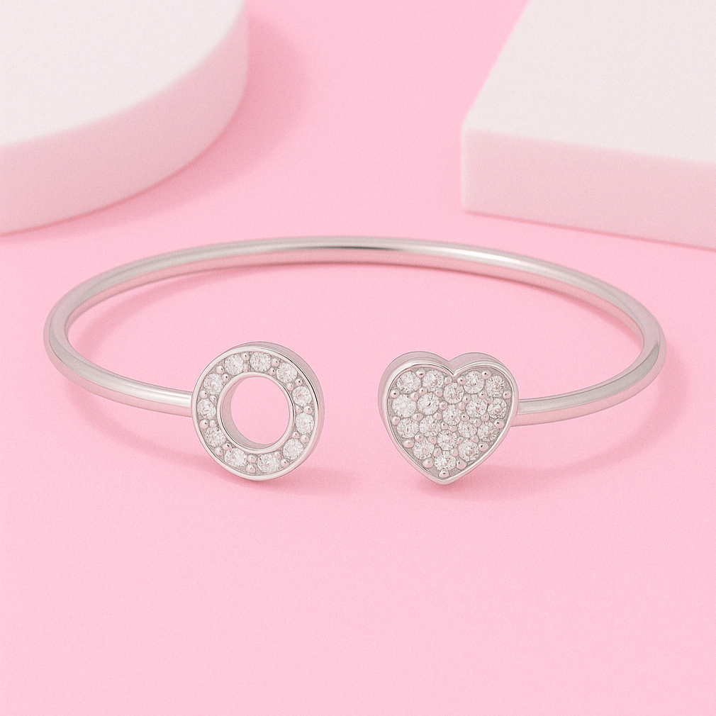 Zircon Heart Oval Silver Bangle