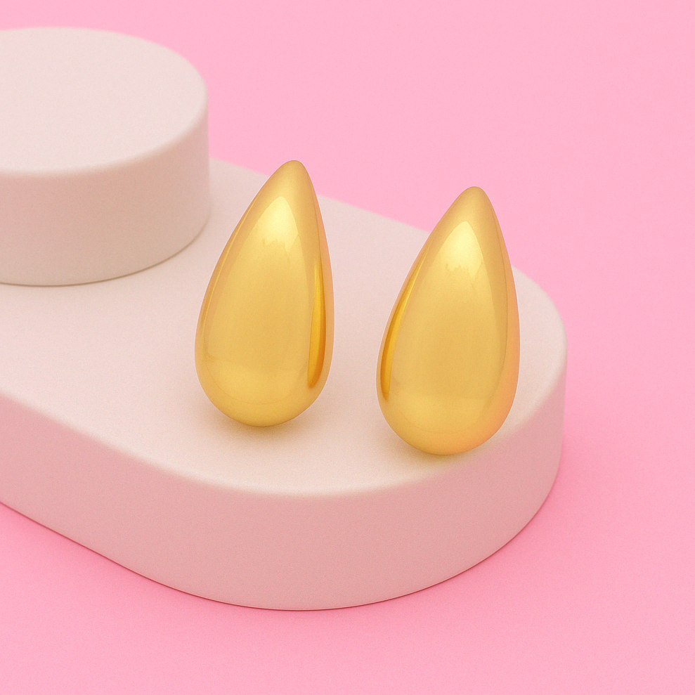 Yellow Gold Tear Drop Silver Earring