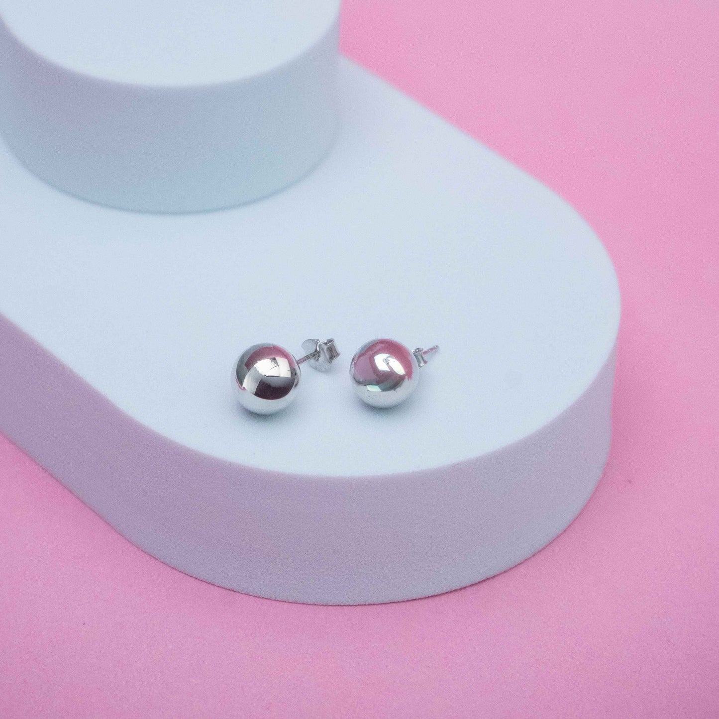 Round Ball Earrings 6 mm
