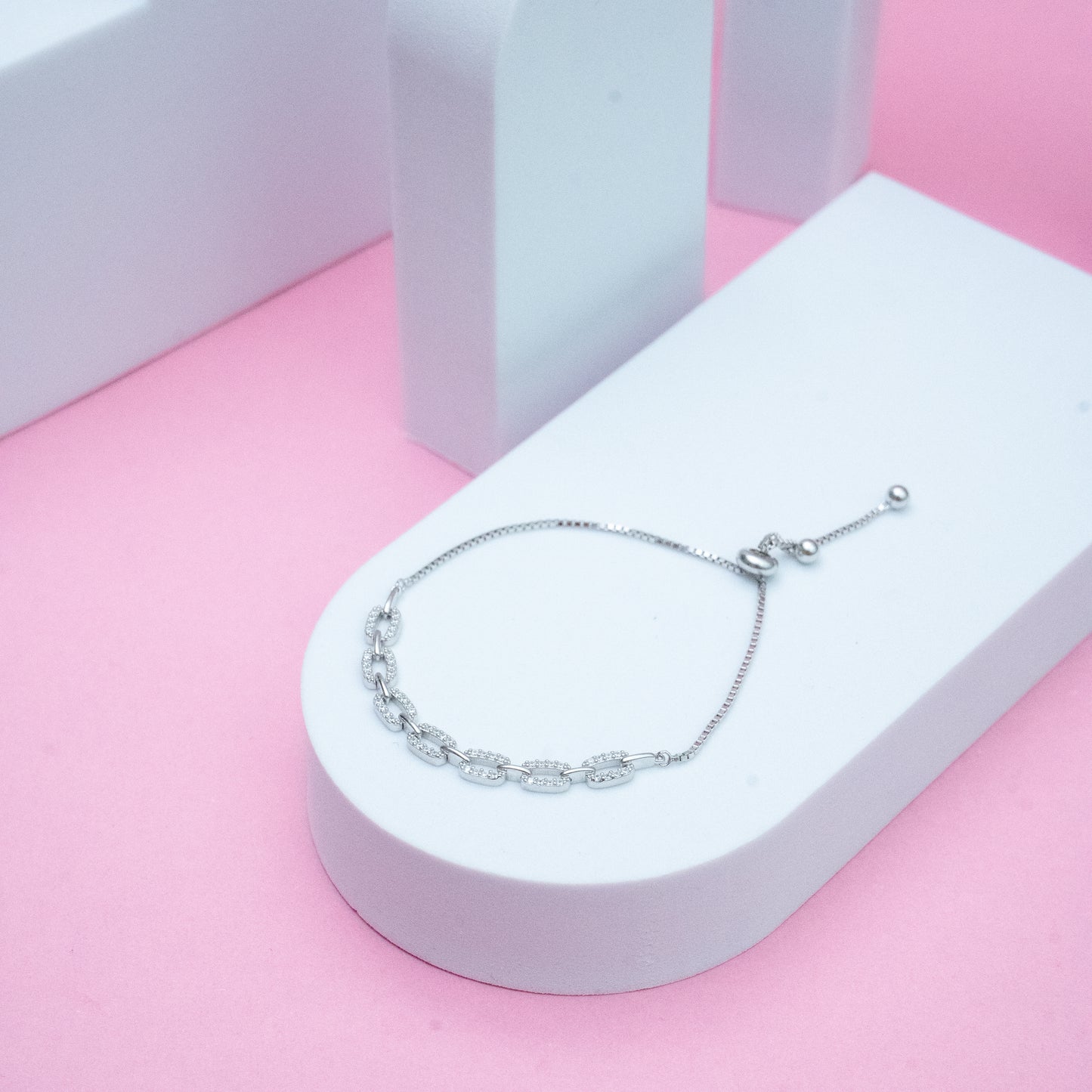 Designer Cubic Zircon Linking Bracelet